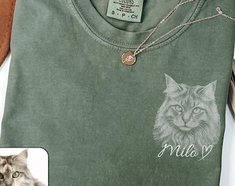 Custom Cat Portrait Shirt, Personalized Cat Photo Tee, Comfort Colors Vintage Pet Memorial T-Shirt, Cat Lover Gift, Custom Pet Shirt