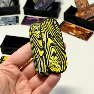 Kickflip Magnetic Skateboard Fidget Toy with Sliding Case Option | Glow in the Dark, Various Colours image 5