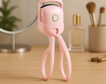 De verwarmde wimperkruller die je ogen in 10 seconden wakker maakt