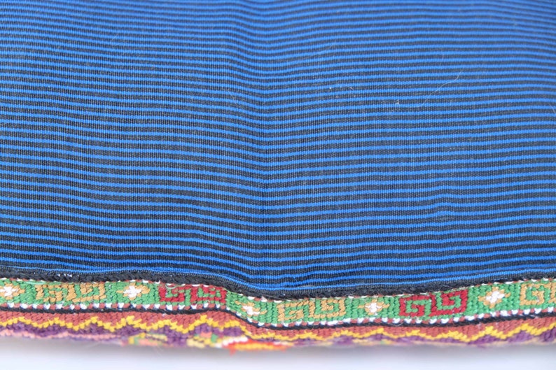 Pure silk Uzbek suzani pillow,full stitching Embroidered Pillow,Home Decor pillow Boho pillow,Tapestry pillow 16.5 x 16.5 inch