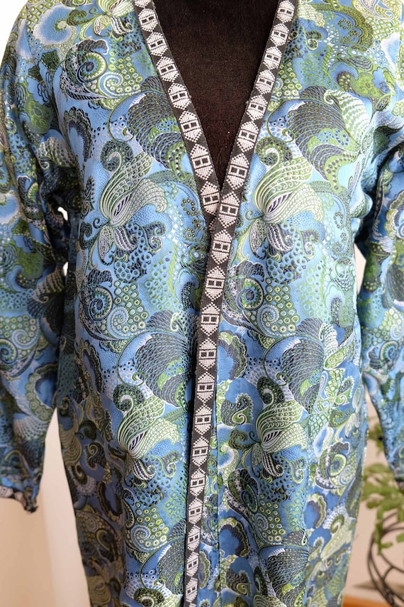 Uzbek dress,traditional uzbek dress.vintage uzbek