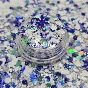 Winter Blue Snowflakes Glitter mix for resin, nails, tumblers, jewelry, arts, and all types of crafts and projects.