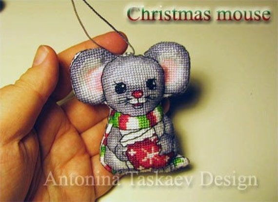 Christmas Mouse Double Sided Toy Cross Stitch Pattern Etsy Christmas Mouse Double Sided Toy Cross Stitch Pattern Etsy