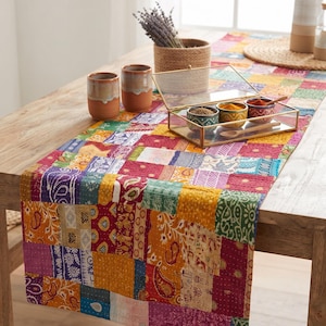 Handgjord Kantha Patchwork bomullslöpare, Vintage quiltad matdekor