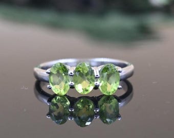 Three Stone Peridot Ring: 925 Sterling Solid Silver Natural Gemstone Ring