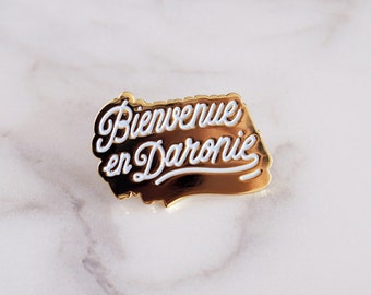 Bienvenue en Daronie Enamel Pin: New Parent Gift