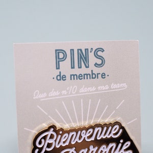 Pin's Bienvenue en Daronie Daronie Food Club x Lolita Picco image 5