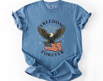 Bald Eagle American Flag T-Shirt: Distressed Patriotic Tee