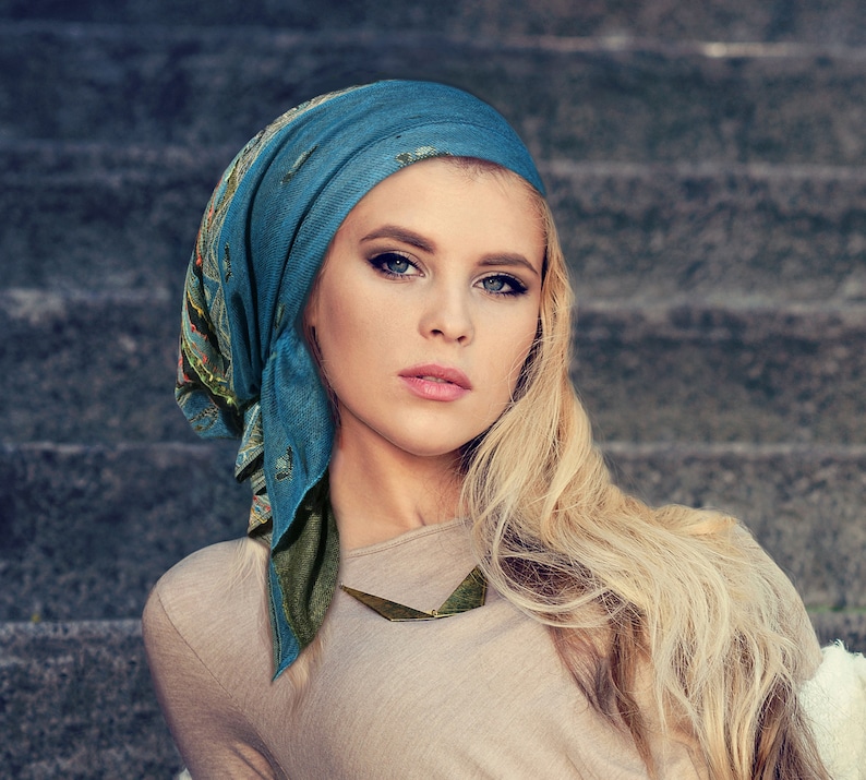 Hoofddoek Turquoise Cashmere Non Slip Head Wear Tichel Head Cover voor vrouwen Boho Chic boho Pre gebonden Bandana Handgemaakte ShariRose Hoofddoek afbeelding 3