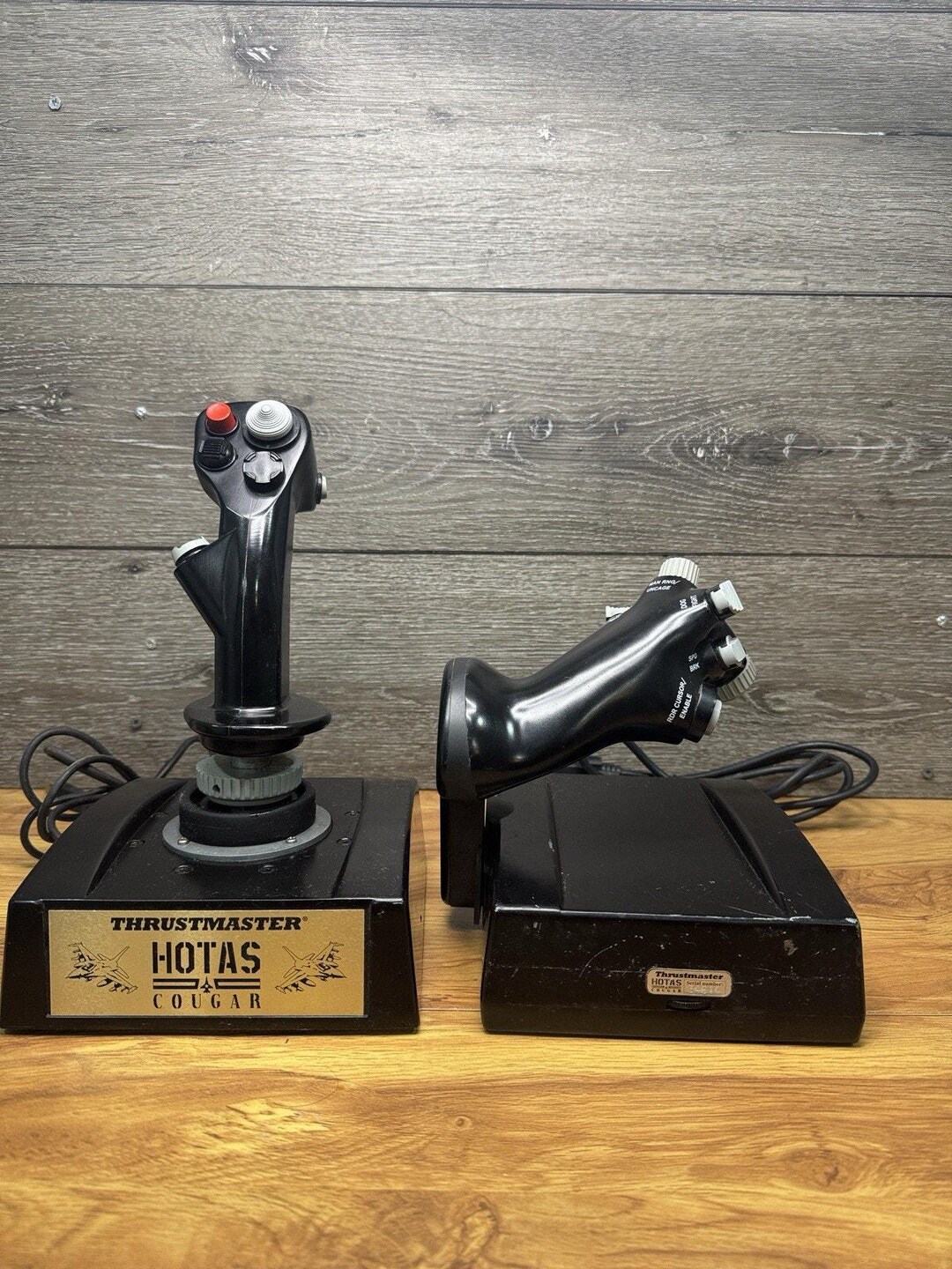 Thrustmaster HOTAS Cougar F16 Flight Simulator Controller Throttle