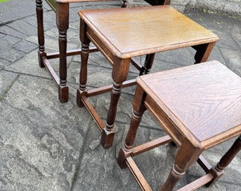 Vintage English Style Oak Nesting End Tables Solid Wood~ Set of 3