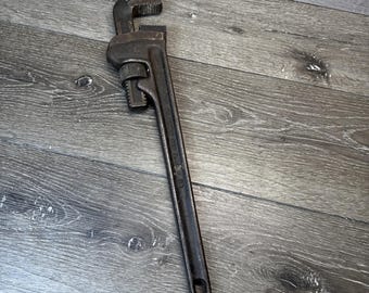 Llave de tubo de 18" de Ridgid Tools, Elyria, Ohio, EE. UU.