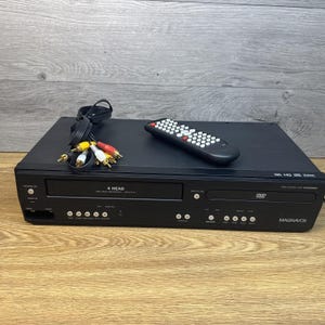 Magnavox Dv220mw9 Dvd Player Vhs Vcr Combo Player Recorder W/ Remote & Cables
