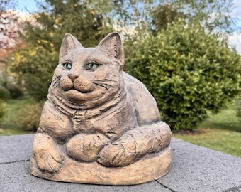 Telle M. Stein Cat Art Sculpture Signed by Artist Composite Resin 11”H X 12”W