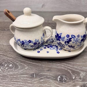 BOLESLAWIEC Polish POTTERY UNIKAT Blue Floral Sugar & Creamer with Tray