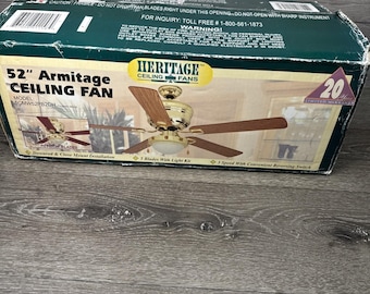 VTG Heritage 52-Zoll-Deckenfächer Messing poliert, Eiche / Walnussflügel mit Licht