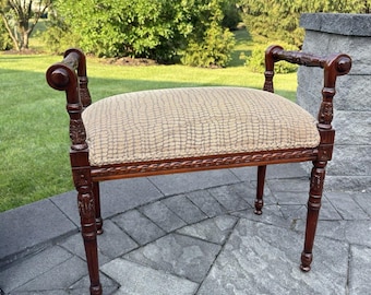 French Louis XVI Style Mahogany Vanity Bench with Textured Upholstery