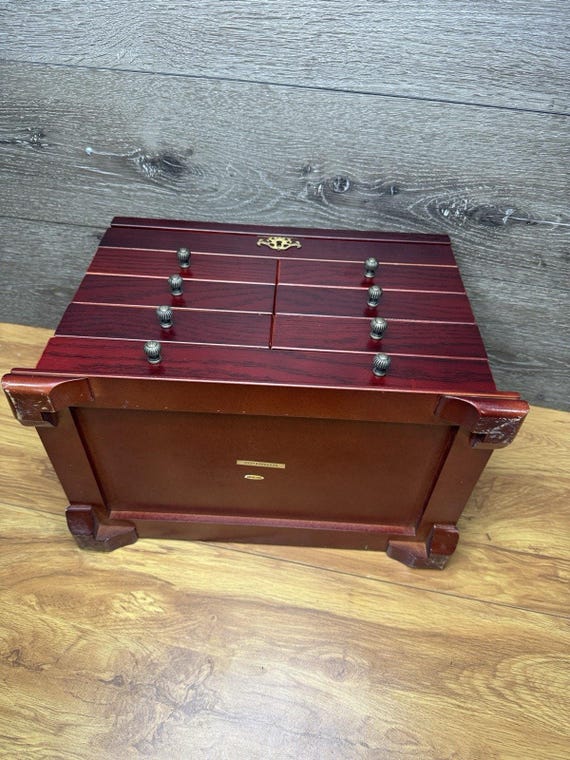 【箱付・ケース付き】tom wood MinedRingSmallDiamond Thomas Pacconi Museum Series Wood Jewelry Chest Box Cherry Finish
