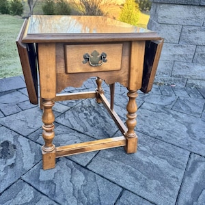 Ethan Allen Vintage Drop Leaf Table - Etsy