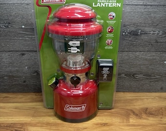 Lanterna Coleman Retro ricaricabile a grandezza naturale modello 5312-750D del 2006 ~NUOVA