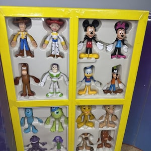 2004 Kellogg's Walt Disney World Bendin' Friends 16 Figure Set