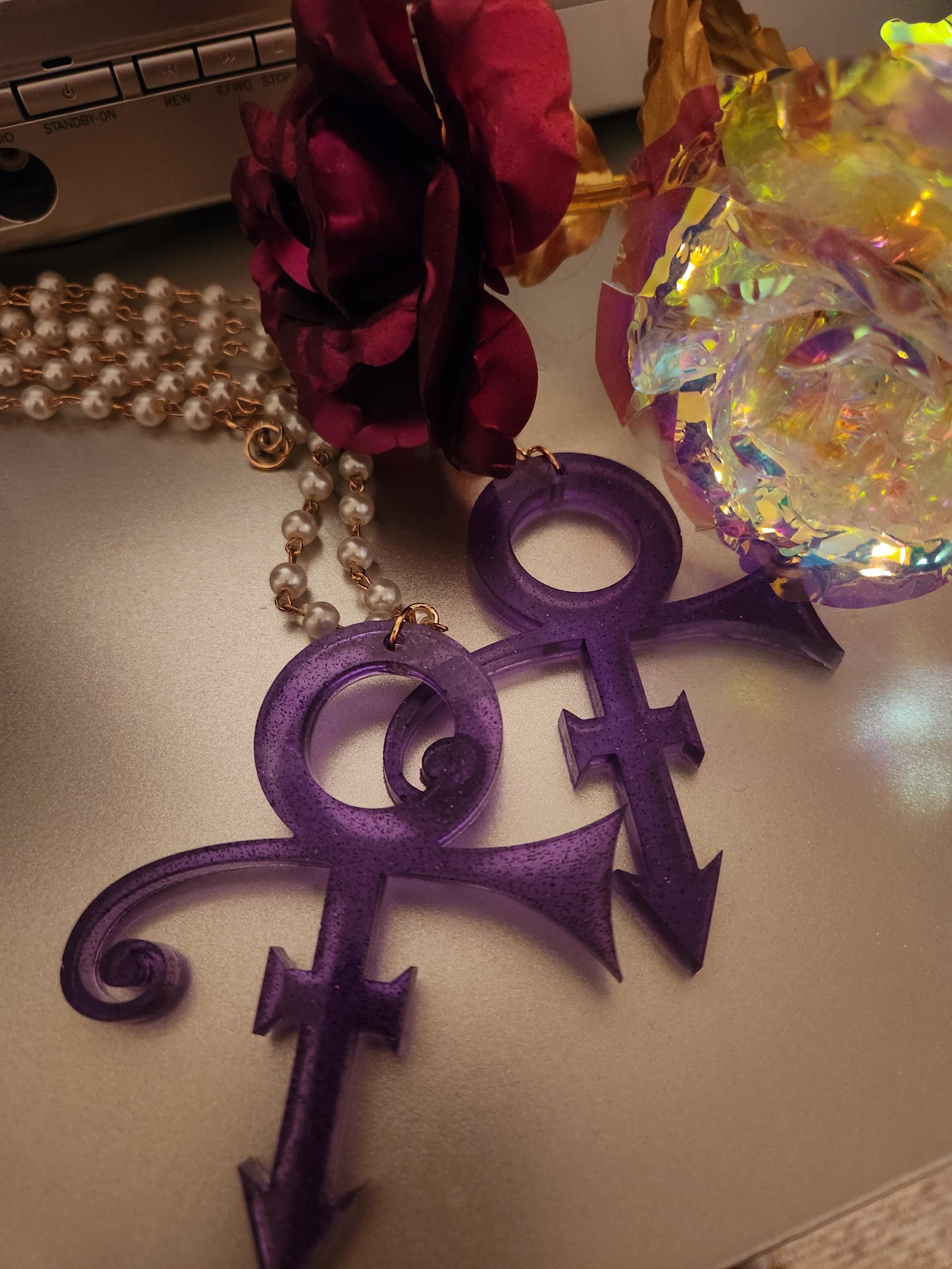 DFRIZ Collier Pendentif Bijoux RIP Memorial Symbol Love Logo Steampunk Collier Le Minimalisme Artiste Love Symbol Prince Collier Bijoux