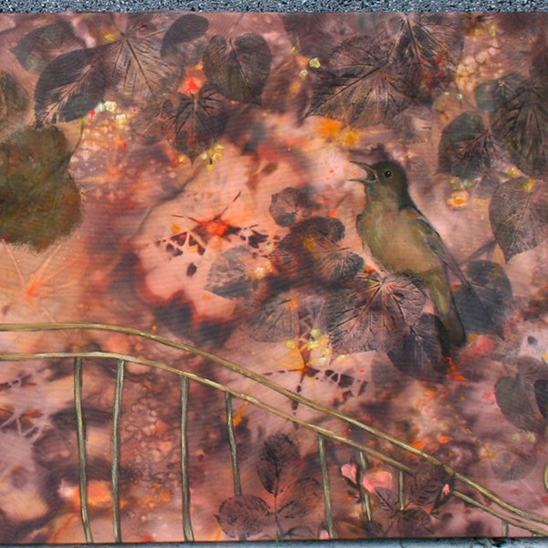Peinture sur soie originale longue art mural horizontal, paysage de nuit dans un jardin, couleurs corail, rossignol en tilleul en fleurs, cadeau de mariage