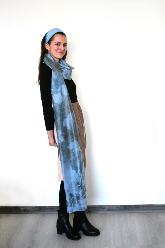 小物 Hand Printed Silk Scarf - blue Silk Square Scarf - Hand Designed in Blue White Pattern - Etsy