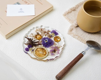 Pressed Flower Resin Coasters: Unique Handmade Floral Decor