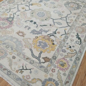Hand Knotted Oushak Wool Rug: Oriental Home Decor, Custom Size