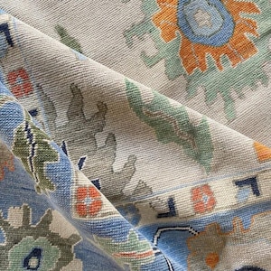 Handmade Oushak Wool Rug: Beige and Blue, Modern Oriental Design