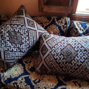 Handmade Moroccan Pillow Cover – Berber Tribal Cushion | Vintage Kilim Embroidery | Boho Home Decor | Moroccan Throw Pillow