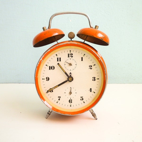 Vintage Orange Alarm Clock twin bells manual wind up