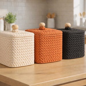 Patrón de caja de crochet en PDF, cesta cuadrada con tapa, organizador grande hecho a mano, decoración para cuarto de bebé, baño y cocina, descarga digital