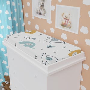 Adorable Baby Changing Pad Cover - Cute Animal Design, Nursery Decor, Gift for New Parents, Baby Shower Essential, Soft & Cozy