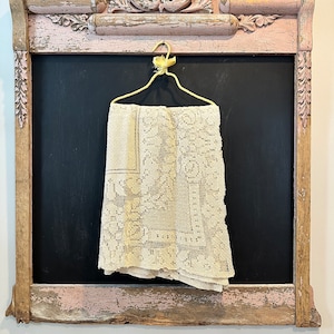 Vintage Lace Tablecloth 58” by 74” / Cottage core Style Vintage Lace