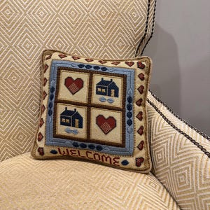 Vintage Needlepoint Pillow / Welcome Pillow / Cottagecore Decor