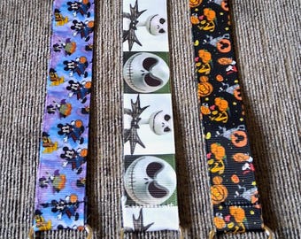 Disney inspiriertes Halloween-Lanyard mit Sicherheitsclip und Kartenhalter.