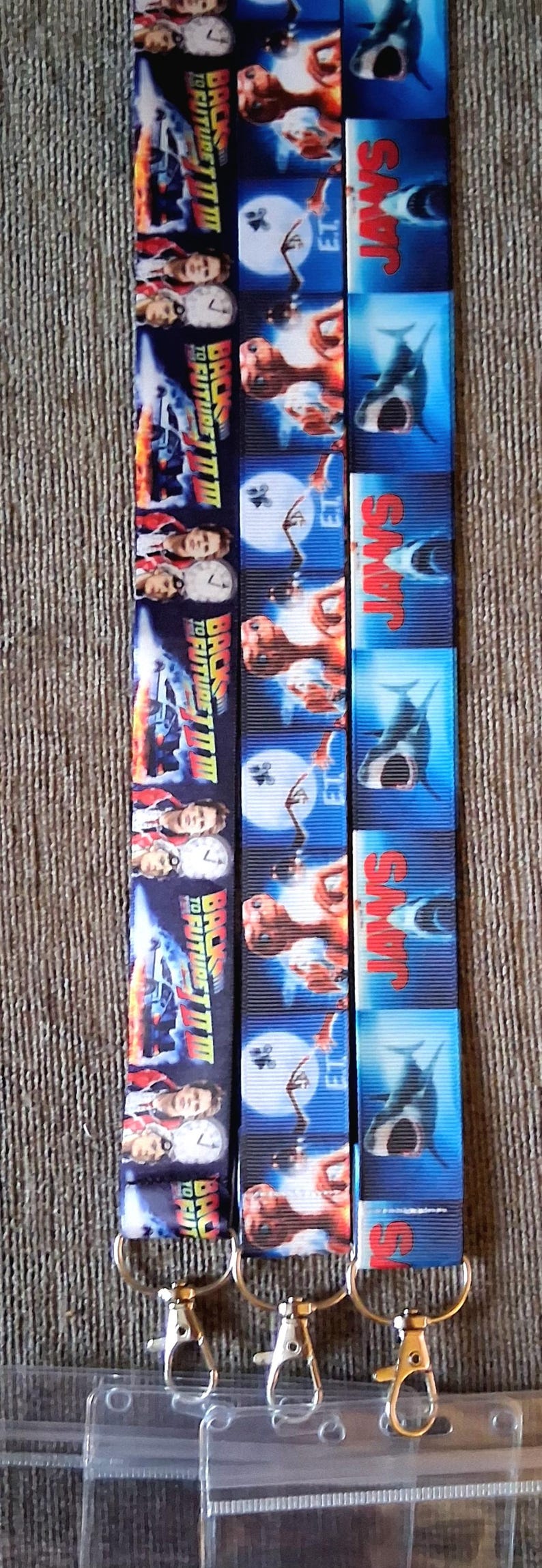 Universelles und von EPIC inspiriertes Lanyard mit Sicherheitsclip und Kartenhalter. Bild 3