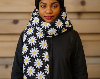 Cachecol acolchoado artesanal com margaridas no inverno