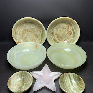 Super Top Quality Banded Green Onyx Bowls – Set of 7