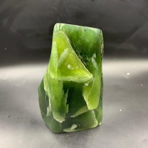 Transparent Serpentine Freeform – Natural & Polished