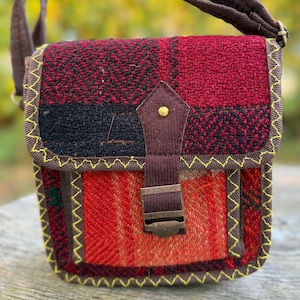 Handmade Boho Crossbody Bag – Vintage Kilim Shoulder Bag – Ethnic Woven Fabric Purse – Tribal Festival Bag – Gift for Her