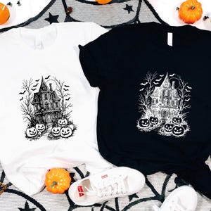 Vintage Halloween T-Shirt: Spooky Bats & Pumpkins, Retro Design