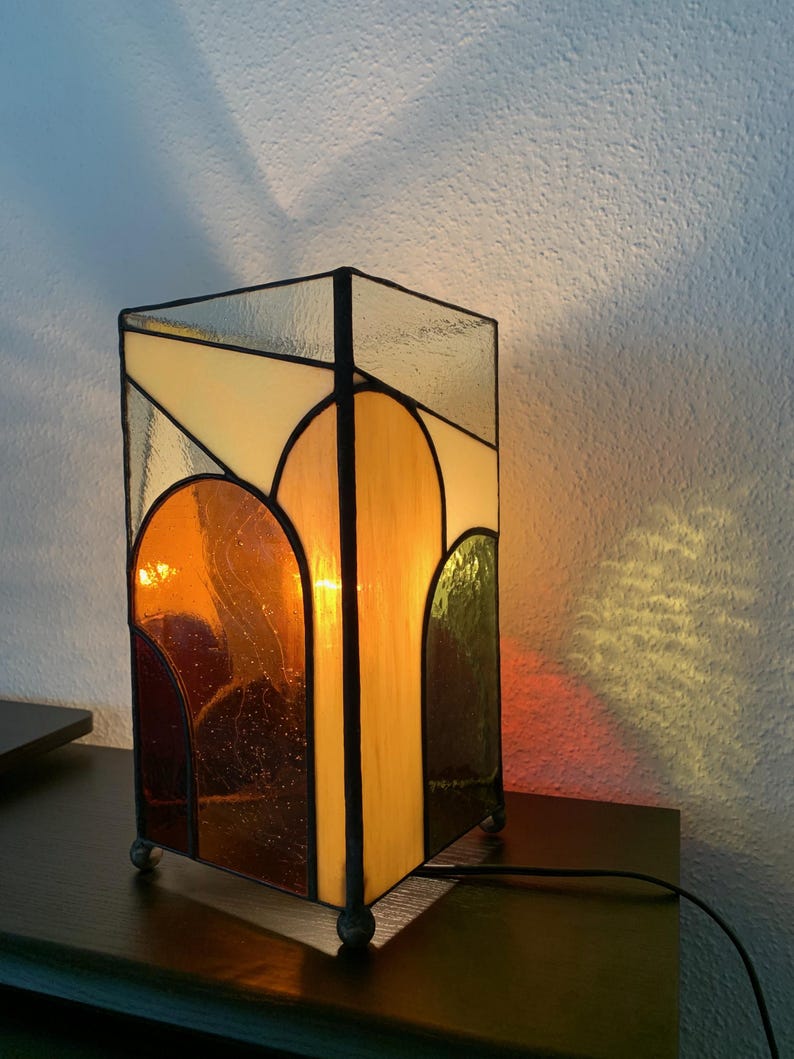 GlassPlayStudioArt Rolling Hills Table Lamp - Thumbnail 2
