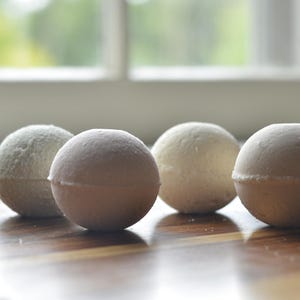 Soothing Handmade Bath Bombs | Natural, Moisturizing & Aromatherapy Bliss