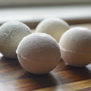 Soothing Handmade Bath Bombs | Natural, Moisturizing & Aromatherapy Bliss