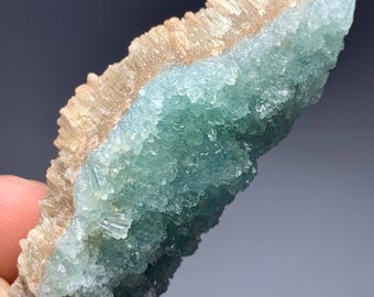 ナミビア、ツメブ鉱山のピンク・スミソナイト、希少コバルト鉱物標本