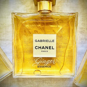 Hand Engraved Perfume Bottle: Custom Personalized Fragrance Gift