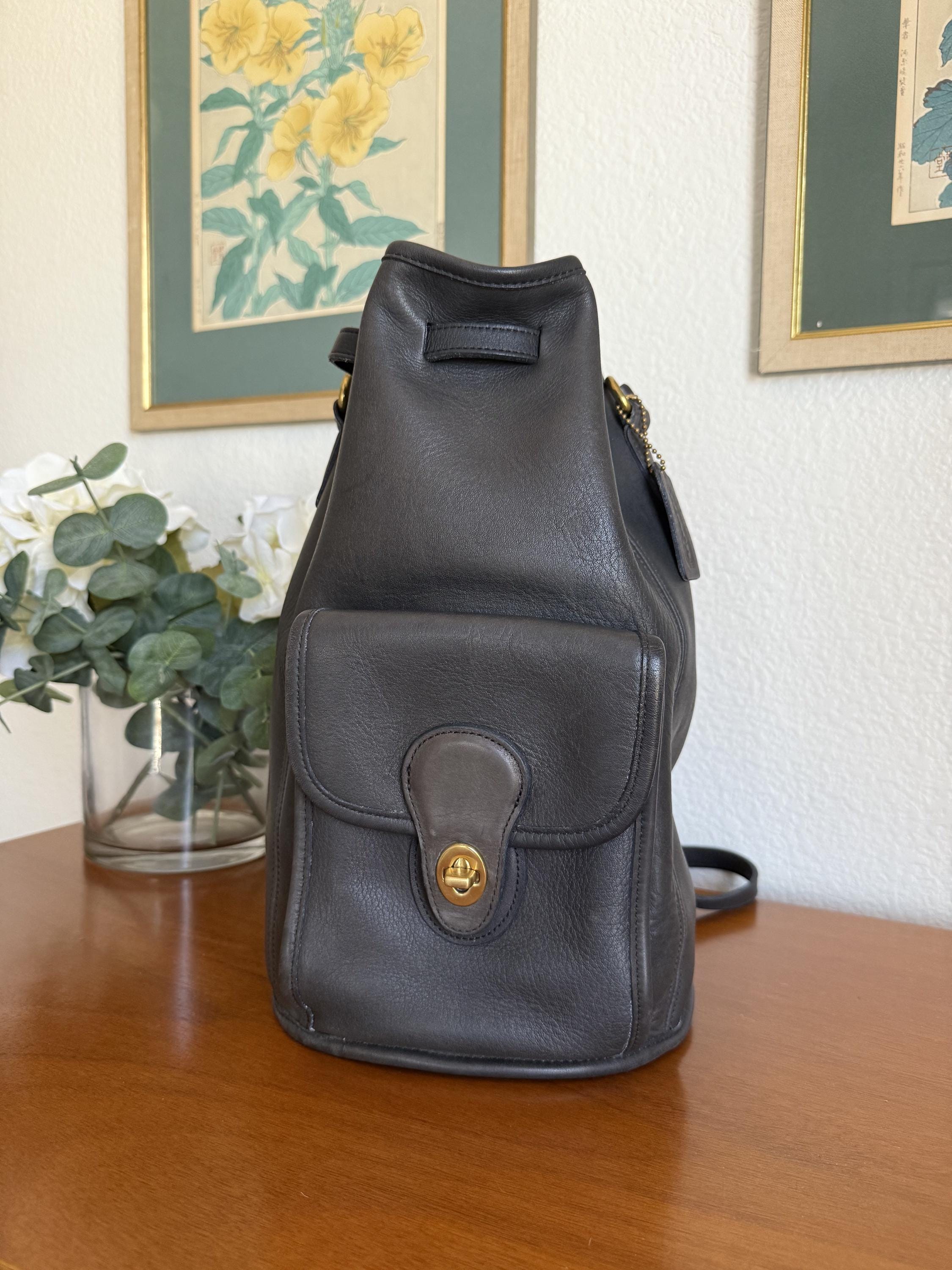 バッグ Vintage COACH Drawstring Nubuck Backpack COACH® | COACH® | Vintage Drawstring Backpack